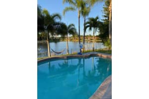 10621 NW 18th Ct, Plantation, FL 33322, Sold 11/02/20