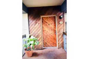 491 Ives Dairy Rd, Miami, FL 33179, Sold 04/15/21