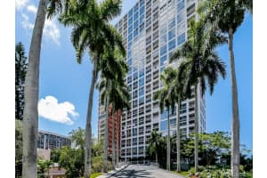 1541 Brickell Ave, Miami, FL 33129, Sold 09/09/20
