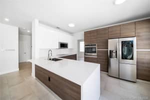 16555 NW 23rd St, Pembroke Pines, FL 33028, Sold 06/16/20