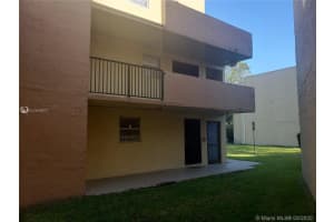 200 NW 87th Ave APT J217, Miami, FL 33172, Sold 09/30/20