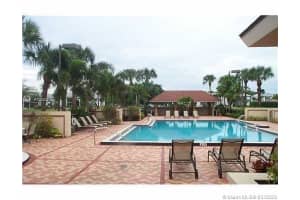 827 Blue Ridge Cir, West Palm Beach, FL 33409, Sold 05/05/20