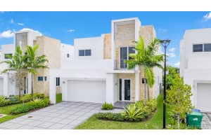 6845 NW 103rd Pl, Doral, FL 33178, Sold 11/04/20