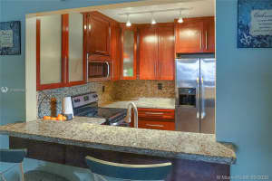 439 NE 210th Cir Terrace, Miami, FL 33179, Sold 08/12/20