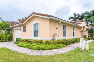 16342 SW 48th Terrace, Miami, FL 33185, Sold 04/14/20