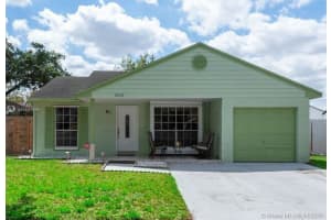 8650 SW 14th Ct, Pembroke Pines, FL 33025, Sold 05/20/20