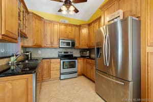 8650 SW 14th Ct, Pembroke Pines, FL 33025, Sold 05/20/20