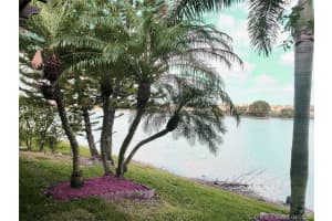 11817 SW 7th St, Pembroke Pines, FL 33025, Sold 05/20/20