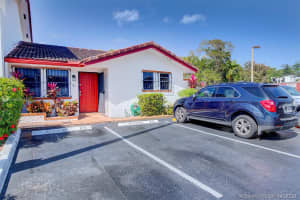 11695 NW 1st Ln, Miami, FL 33172, Sold 05/27/20