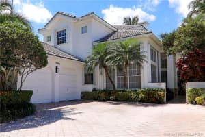 19966 NE 36th Pl, Aventura, FL 33180, Sold 06/01/21