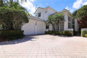 19966 NE 36th Pl, Aventura, FL 33180, Sold 06/01/21