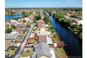 18711 NW 77th Ct, Hialeah, FL 33015, Sold 05/22/20