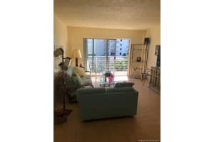 1450 Lincoln Rd, Miami Beach, FL 33139, Sold 07/15/20