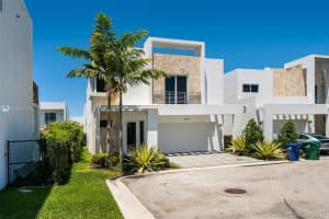 6830 NW 103rd Ave, Doral, FL 33178, Sold 10/14/20