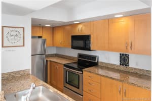 3279 Clint Moore Rd, Boca Raton, FL 33496, Sold 10/08/20