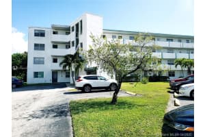 1101 NE 191st St H301, Miami, FL 33179, Sold 12/16/20