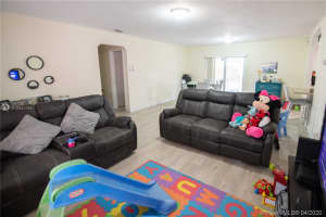 440 NW 41st St, Pompano Beach, FL 33064, Sold 07/13/20