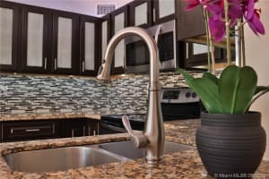 4718 SW 67th Ave APT B3, Miami, FL 33155, Sold 07/17/20