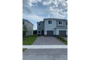 870 S E 19th St, Homestead, FL 33034, Sold 06/19/20