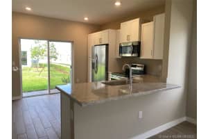 889 S E 19th St, Homestead, FL 33035, Sold 06/26/20