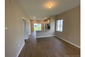 889 S E 19th St, Homestead, FL 33035, Sold 06/26/20