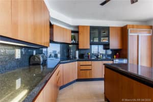 17555 Collins Ave, Sunny Isles Beach, FL 33160, Sold 06/02/20