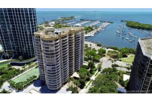2843 S Bayshore Dr, Miami, FL 33133, Sold 12/18/20