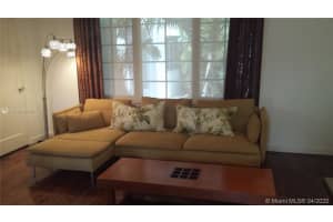 1054 Jefferson Ave, Miami Beach, FL 33139, Sold 07/02/20