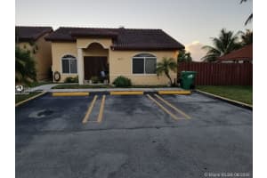 18942 NW 86th Ct, Hialeah, FL 33015, Sold 08/14/20