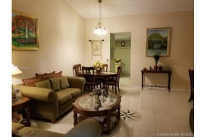 18942 NW 86th Ct, Hialeah, FL 33015, Sold 08/14/20