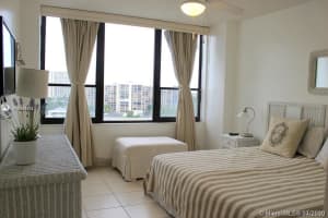 3505 S Ocean Dr, Hollywood, FL 33019, Sold 07/27/21
