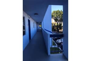 9460 Fontainebleau Blvd, Miami, FL 33172, Sold 09/25/20