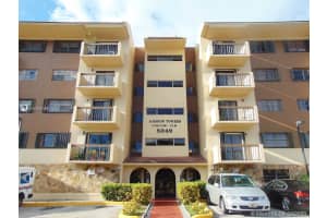 5249 NW 7th St, Miami, FL 33126, Sold 06/15/20