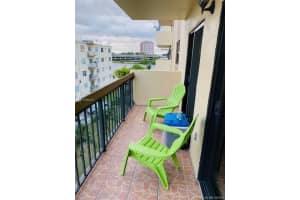 5249 NW 7th St, Miami, FL 33126, Sold 06/15/20