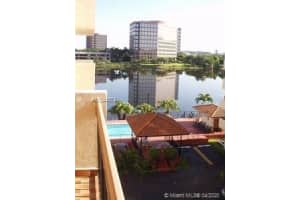5249 NW 7th St, Miami, FL 33126, Sold 06/15/20