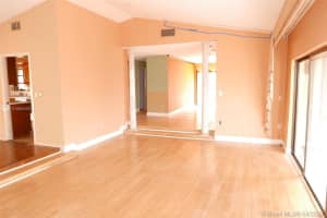 20445 NE 10th Pl, Miami, FL 33179, Sold 07/16/20