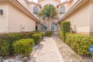 5023 Madison Lakes Cir W, Davie, FL 33328, Sold 05/26/20