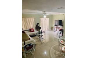 5249 NW 7th St, Miami, FL 33126, Sold 06/03/20