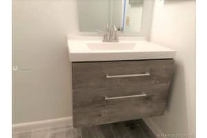 210 Lake Pointe Dr, Oakland Park, FL 33309, Sold 04/30/21