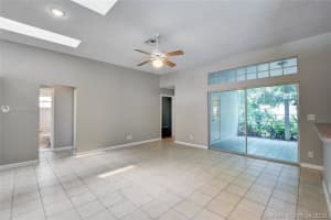 1076 Wild Cherry Ln, Wellington, FL 33414, Sold 06/08/20