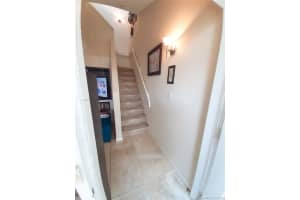 314 City View Dr, Fort Lauderdale, FL 33311, Sold 06/17/20