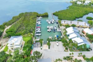 9838 Mariners Ave, Key Largo, FL 33037, Sold 07/21/20