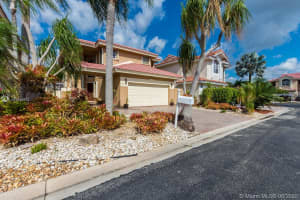 2130 NW 99th Ave, Pembroke Pines, FL 33024, Sold 09/29/20