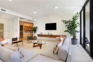 3581 E Glencoe St, Miami, FL 33133, Sold 12/04/20