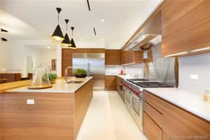 3581 E Glencoe St, Miami, FL 33133, Sold 12/04/20