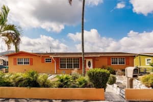 2340 NW 204th St, Miami Gardens, FL 33056, Sold 05/20/20