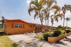 2340 NW 204th St, Miami Gardens, FL 33056, Sold 05/20/20