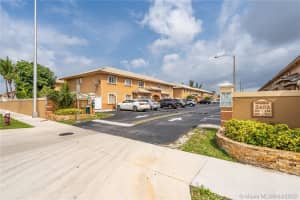 2403 W 76th St, Hialeah, FL 33016, Sold 06/10/20