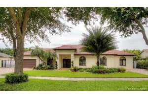 15600 NW 82nd Ct, Hialeah, FL 33016, Sold 04/10/20