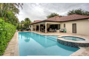 15600 NW 82nd Ct, Hialeah, FL 33016, Sold 04/10/20